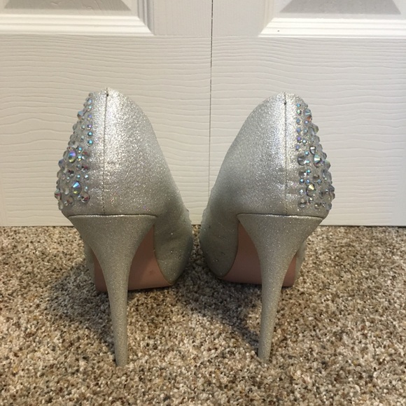 Sweetie’s High Heels - Picture 4 of 7